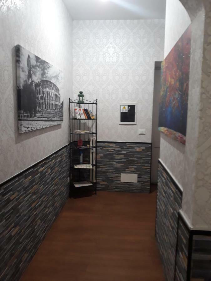Renting Rooms Roma Eksteriør bilde