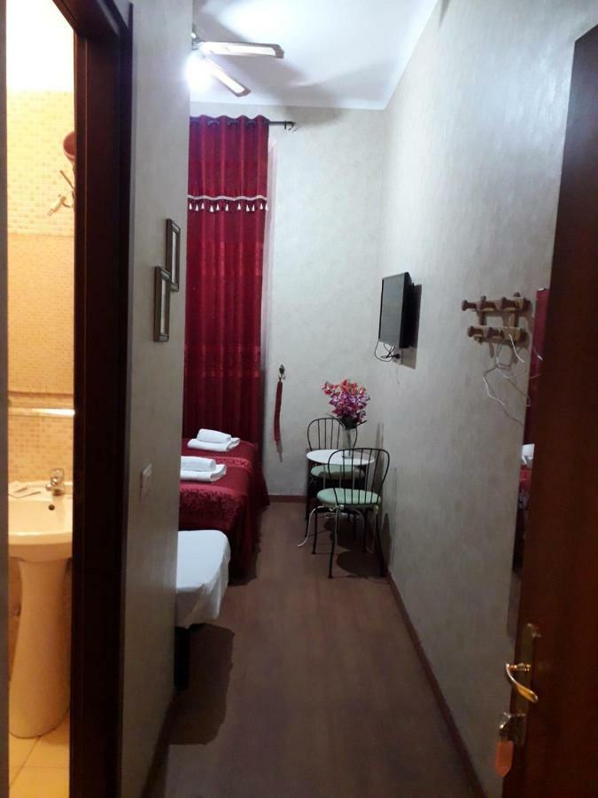Renting Rooms Roma Eksteriør bilde